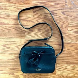 Kate Spade Hayes Street Arla black crossbody bag ( LIKE NEW!)